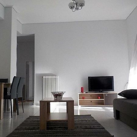 *Oi.Ko House* City Apartments Като-Ахайя Экстерьер фото